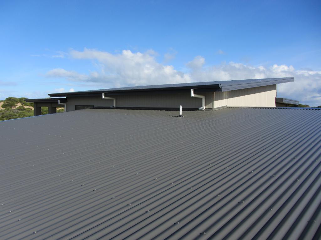 03-Metal-Roofing-and-Wall-Cladding-and-Drain-Gutter